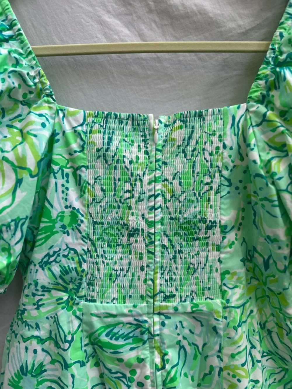 Lilly Pulitzer Green Floral Puff-Sleeve Mini Dress with Pink Trim - Picture 9 of 10